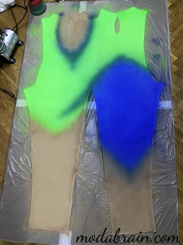 How to airbrush a gymnastic overalls