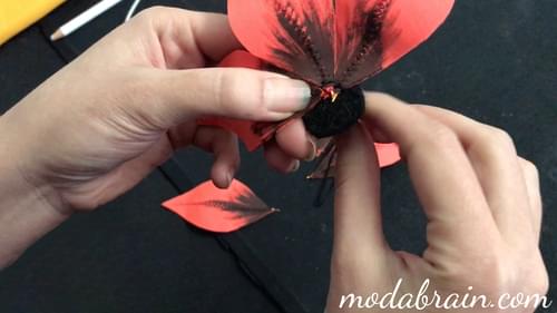 Як зробити: Об’ємні квіти з біфлексу