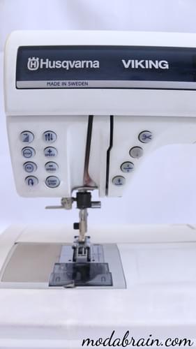 My experience repairing a Husqvarna Viking Designer 1 sewing and embroidery machine